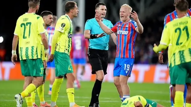 Crystal Palace gặp trở ngại lớn ở đấu trường châu Âu